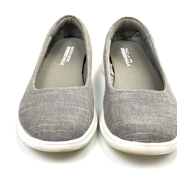 Skechers Size 7 Women's Goga Max Go Step Lite Gray Slip On Ballet Flat Shoes - Picture 3 of 10